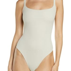 NWT Skims bodysuit